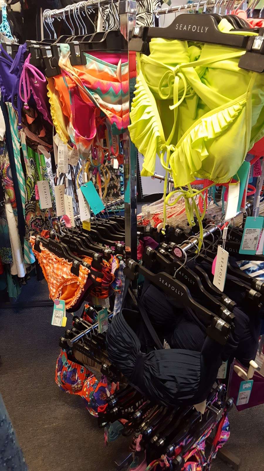 DALES Swim Shop | 700 Seacoast Dr #107, Imperial Beach, CA 91932, USA | Phone: (619) 946-4600