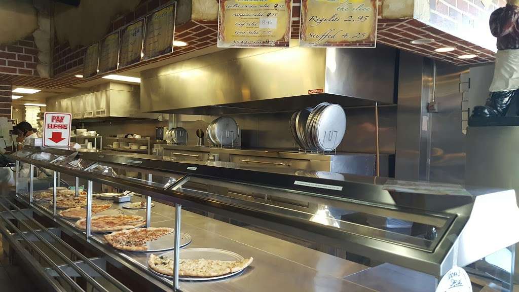 Vitos Pizza & Pasta | 8251 N Belt Line Rd, Irving, TX 75063, USA | Phone: (972) 929-5084