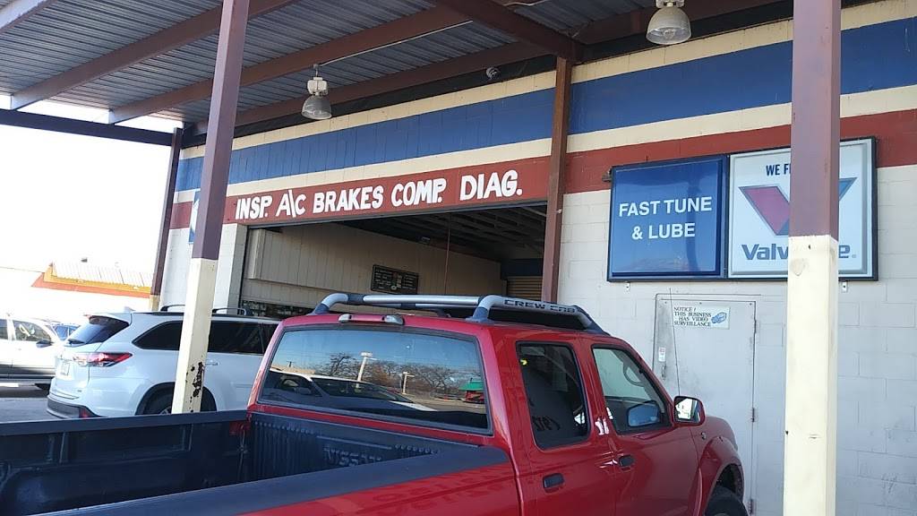 Fast Tune & Lube | 329 E Main St, Grand Prairie, TX 75050, USA | Phone: (972) 642-5500