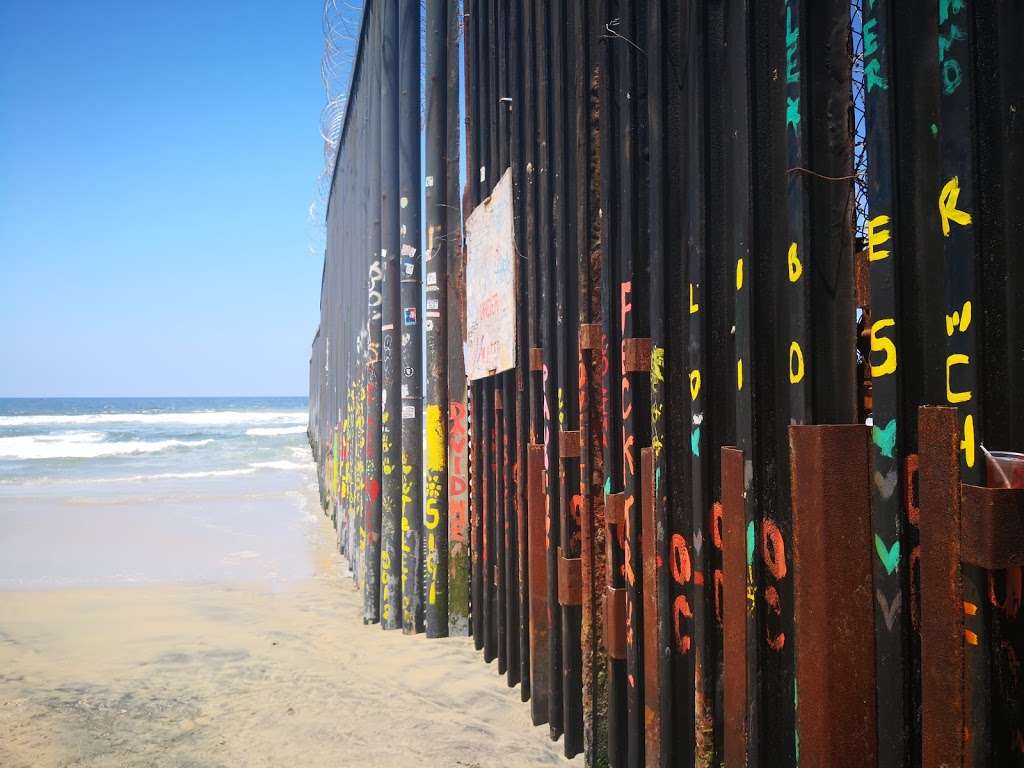 US/Mexico Beach Border | Paseo Costero 728, Costa, Tijuana, B.C., Mexico, San Diego, CA 92154, USA