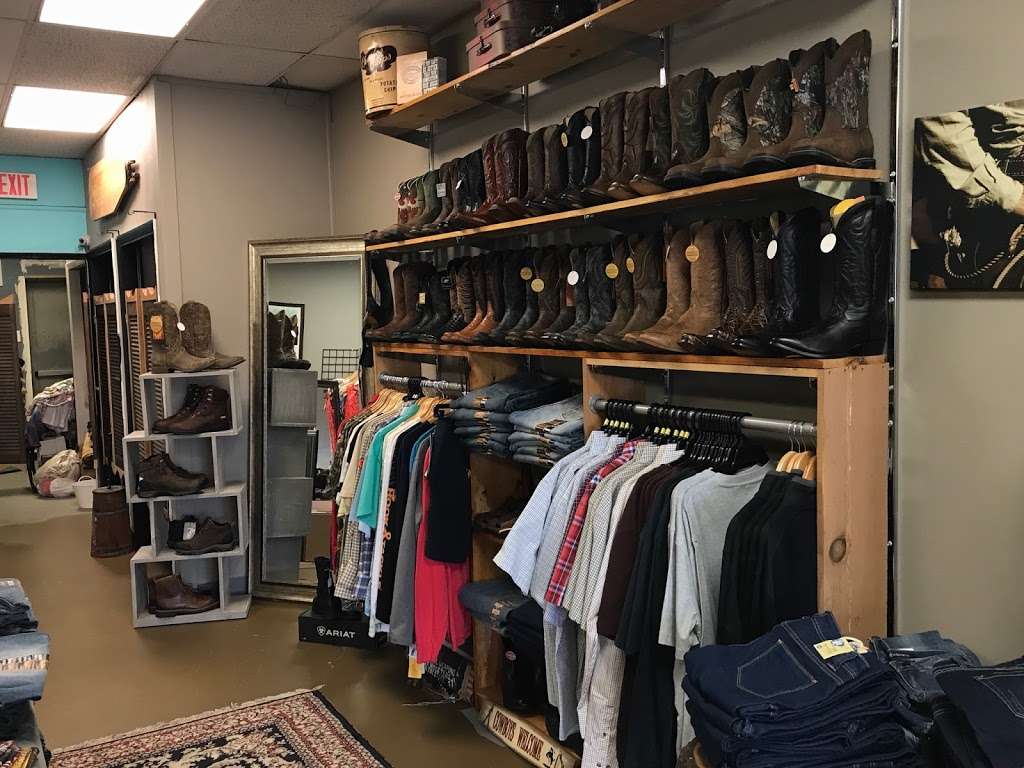 Boot N Shoot | 210 Street Rd, Warminster, PA 18974 | Phone: (215) 674-8509