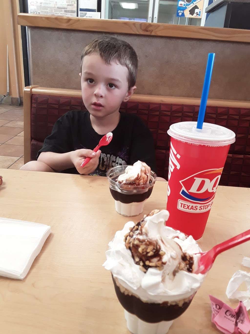 Dairy Queen | 1107 TX-146, Kemah, TX 77565, USA | Phone: (281) 538-1084