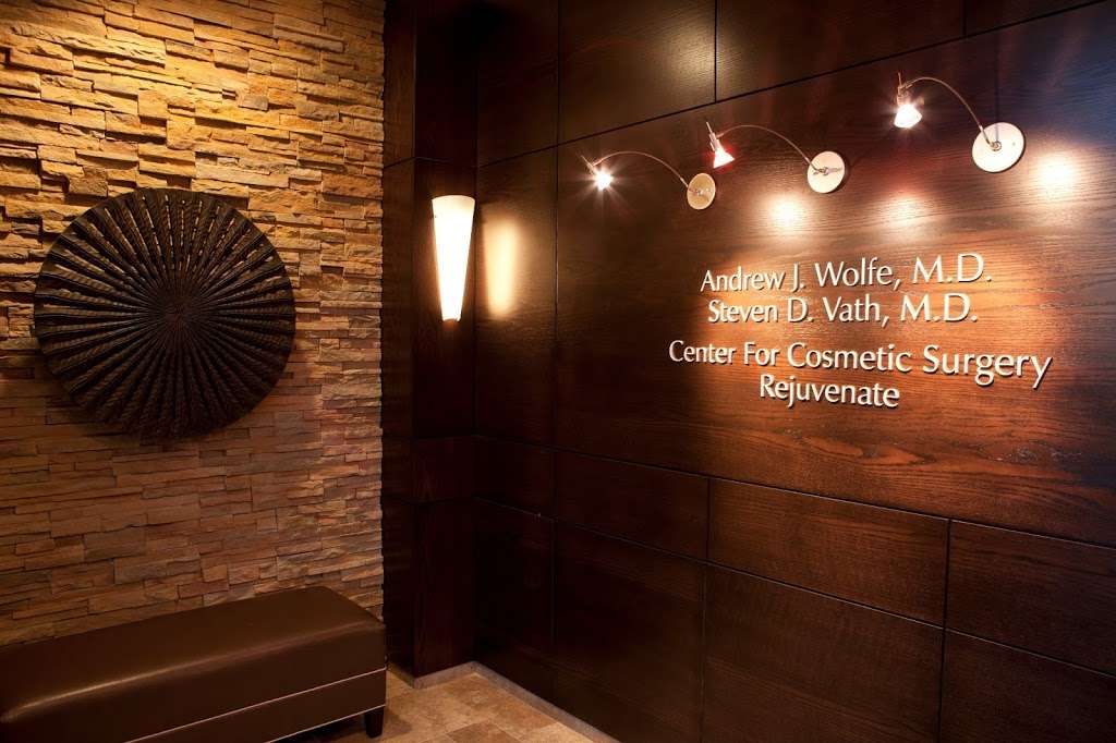 The Center for Cosmetic Surgery | 725 Heritage Rd #100, Golden, CO 80401, USA | Phone: (303) 278-2600