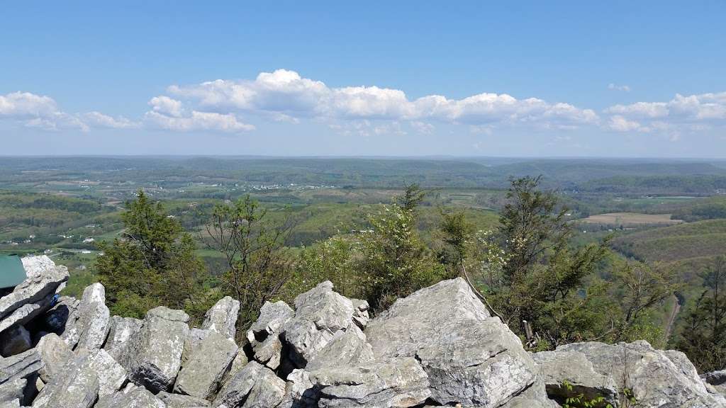 Hawk Mountain, South Lookout | Kempton, PA 19529 | Phone: (610) 756-6961