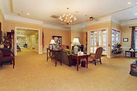 Chapel Hill Gardens West Funeral Home | 17w201 Roosevelt Rd, Oakbrook Terrace, IL 60181 | Phone: (630) 941-5860