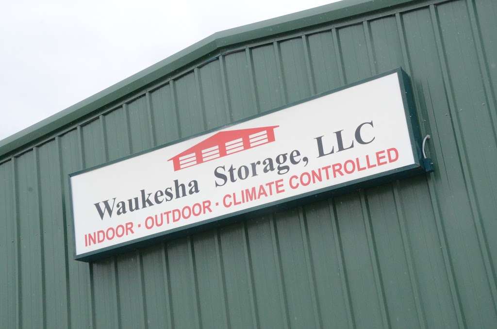 Waukesha Storage, LLC | W271S2885 Merrill Hills Rd, Waukesha, WI 53188, USA | Phone: (262) 521-2200