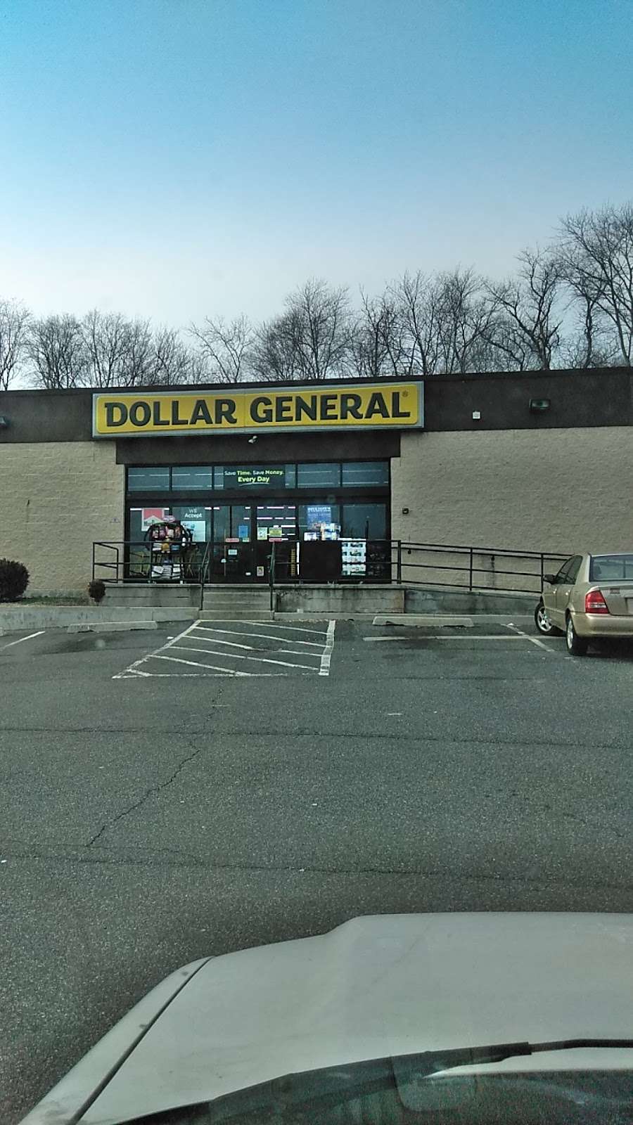 Dollar General | 189 Jacobstown New Egypt Rd, Wrightstown, NJ 08562, USA | Phone: (609) 758-7491