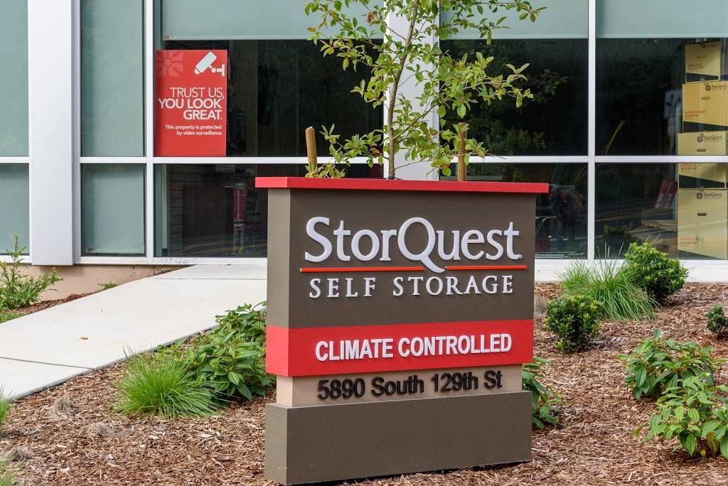 StorQuest Self Storage | 5890 S 129th St, Seattle, WA 98178, USA | Phone: (206) 745-0582