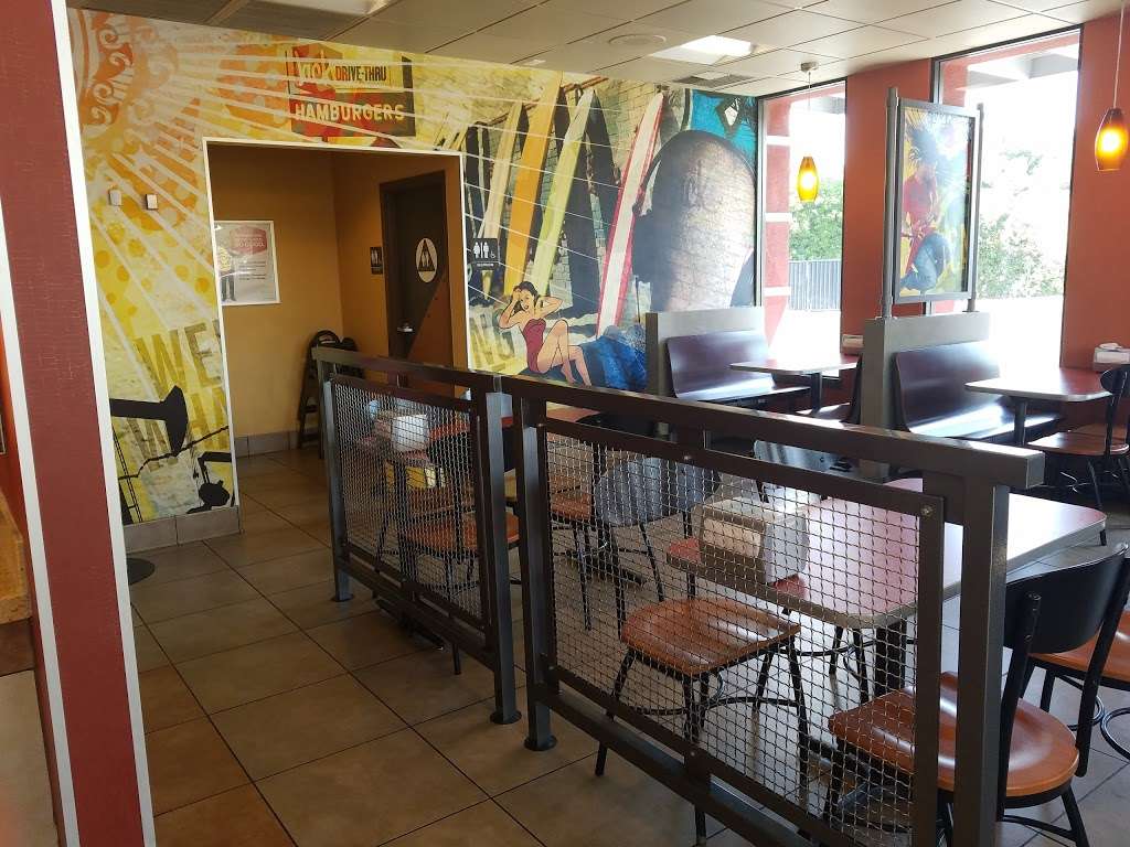 Jack in the Box | 10255 Campo Rd, Spring Valley, CA 91978, USA | Phone: (619) 660-0905