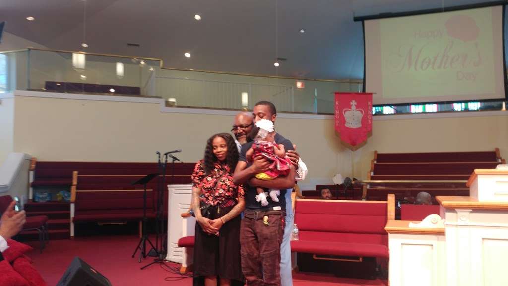 Christ Bible Church | 7877 S Coles Ave, Chicago, IL 60649, USA | Phone: (773) 734-2933