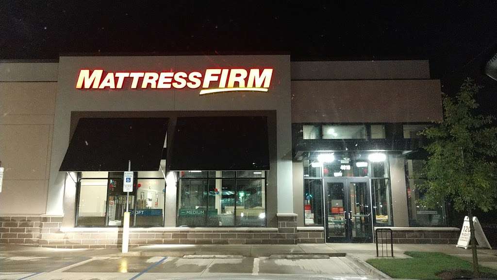 Mattress Firm Waverly | 4916 Houston Field Ct, Charlotte, NC 28277, USA | Phone: (704) 993-8158