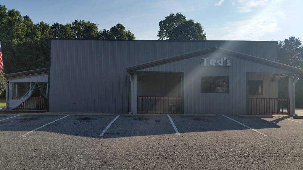 Teds Famous Kickin Chicken | 4695 S Main St, Winston-Salem, NC 27127, USA | Phone: (336) 650-0290