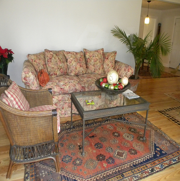 Carpetbeggers Oriental and Persian Rugs | 513 Mitchell Dr, Reisterstown, MD 21136, USA | Phone: (410) 833-2662