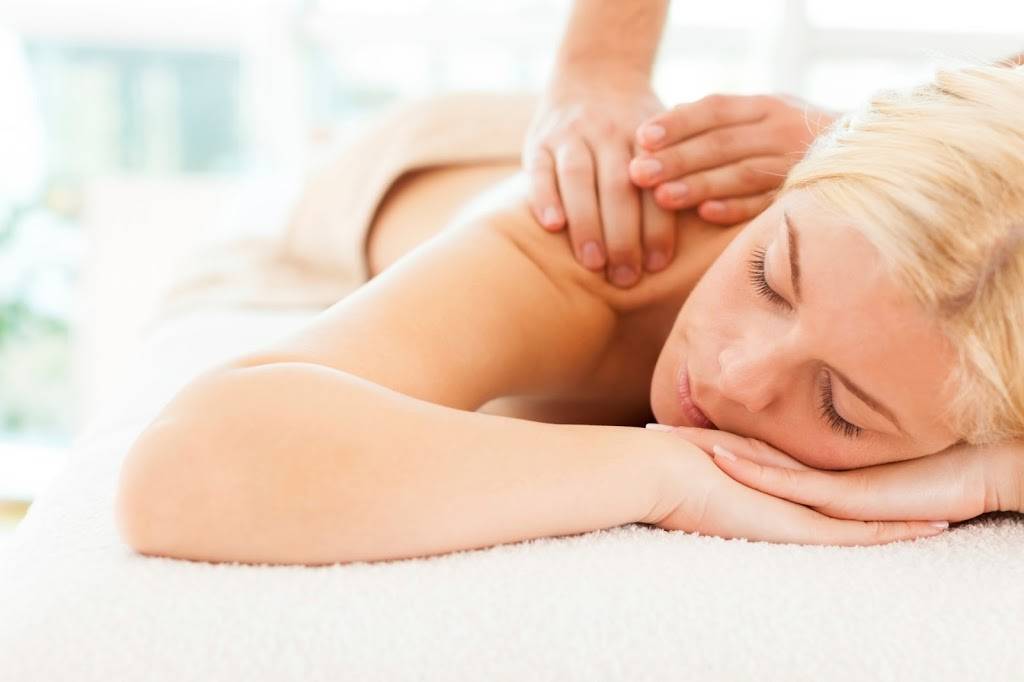 Gentle Touch Massage Therapy by Deb | 1900 Crown Park Ct ste d, Columbus, OH 43235, USA | Phone: (614) 395-7581