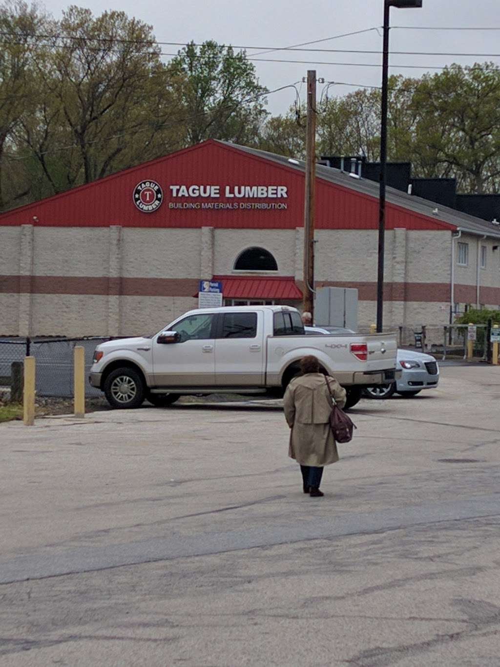 Tague Lumber Building Materials | 325 Media Station Rd, Media, PA 19063, USA | Phone: (610) 566-1200