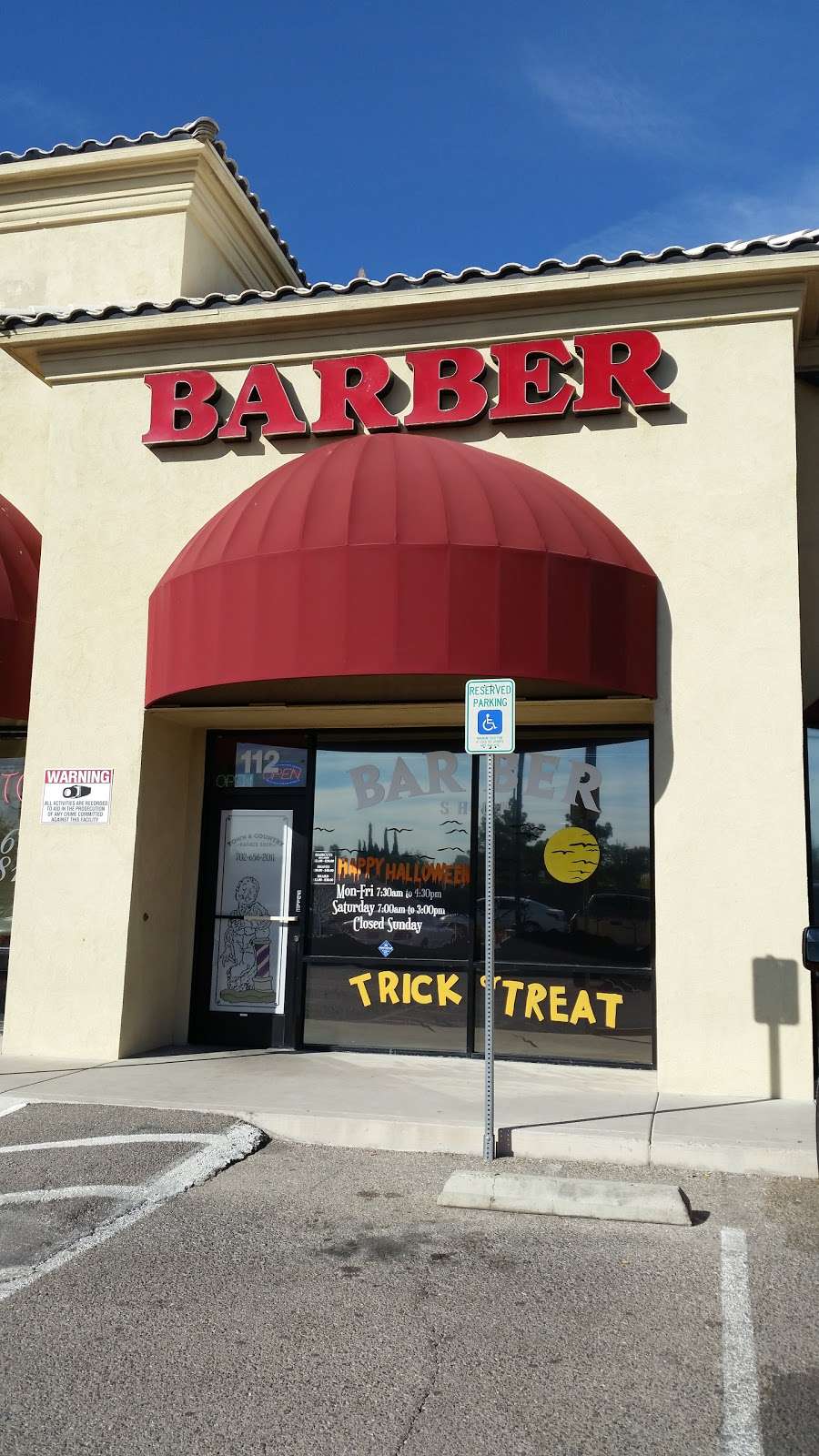 Town & Country Barber Shop | 4444 W Craig Rd # 112, North Las Vegas, NV 89032, USA | Phone: (702) 656-2011