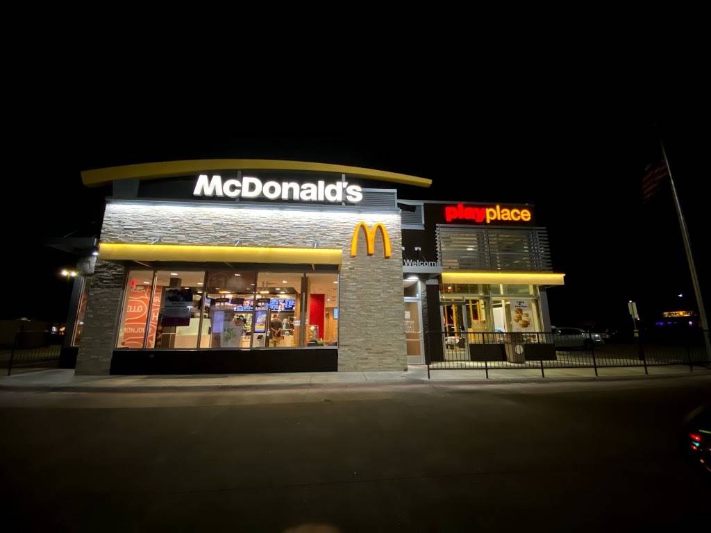 McDonalds | 3505 Lakeview Pkwy, Rowlett, TX 75088, USA | Phone: (972) 463-0085