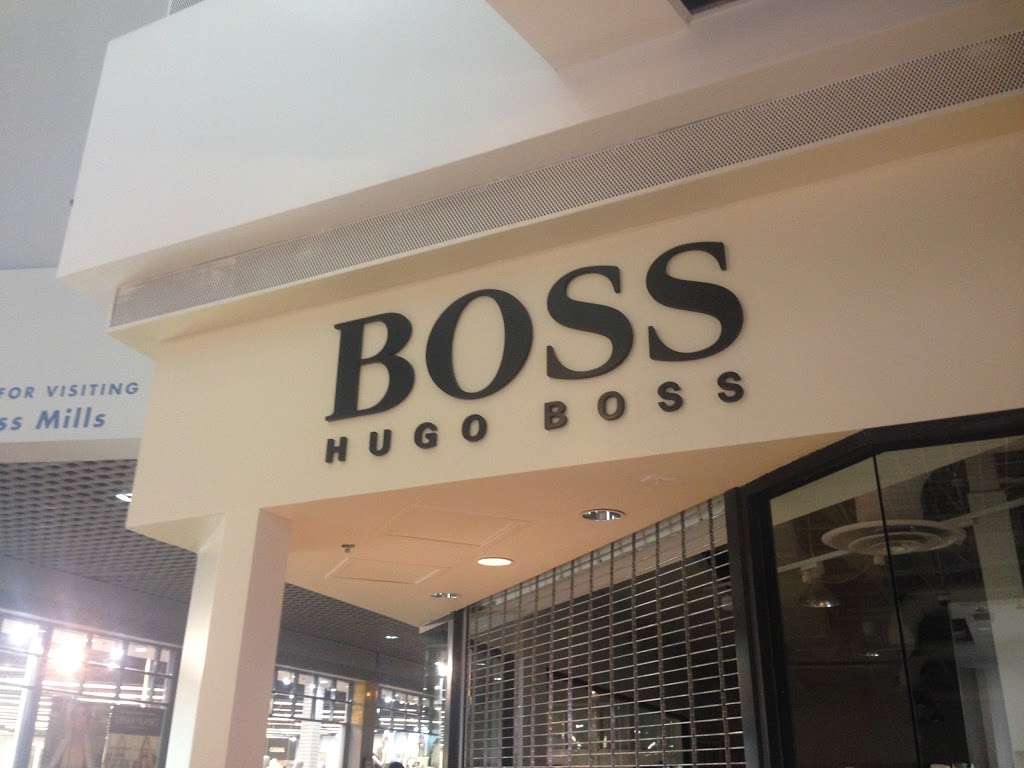 hugo boss burlington mall