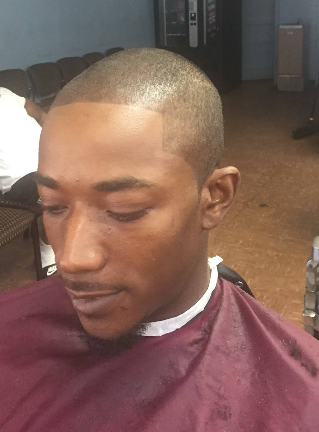 Cox Barber Shop | 1601 Holloway St, Durham, NC 27703, USA | Phone: (919) 864-8037