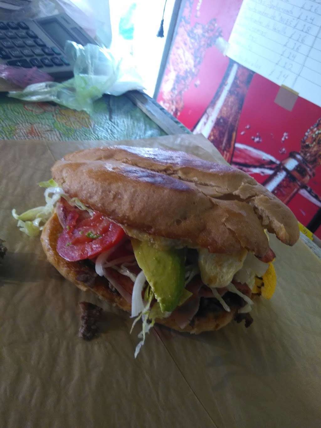 Tortas Diana | Av. Miraflores 42, El Rubi, 22626 Tijuana, B.C., Mexico | Phone: 664 808 7617