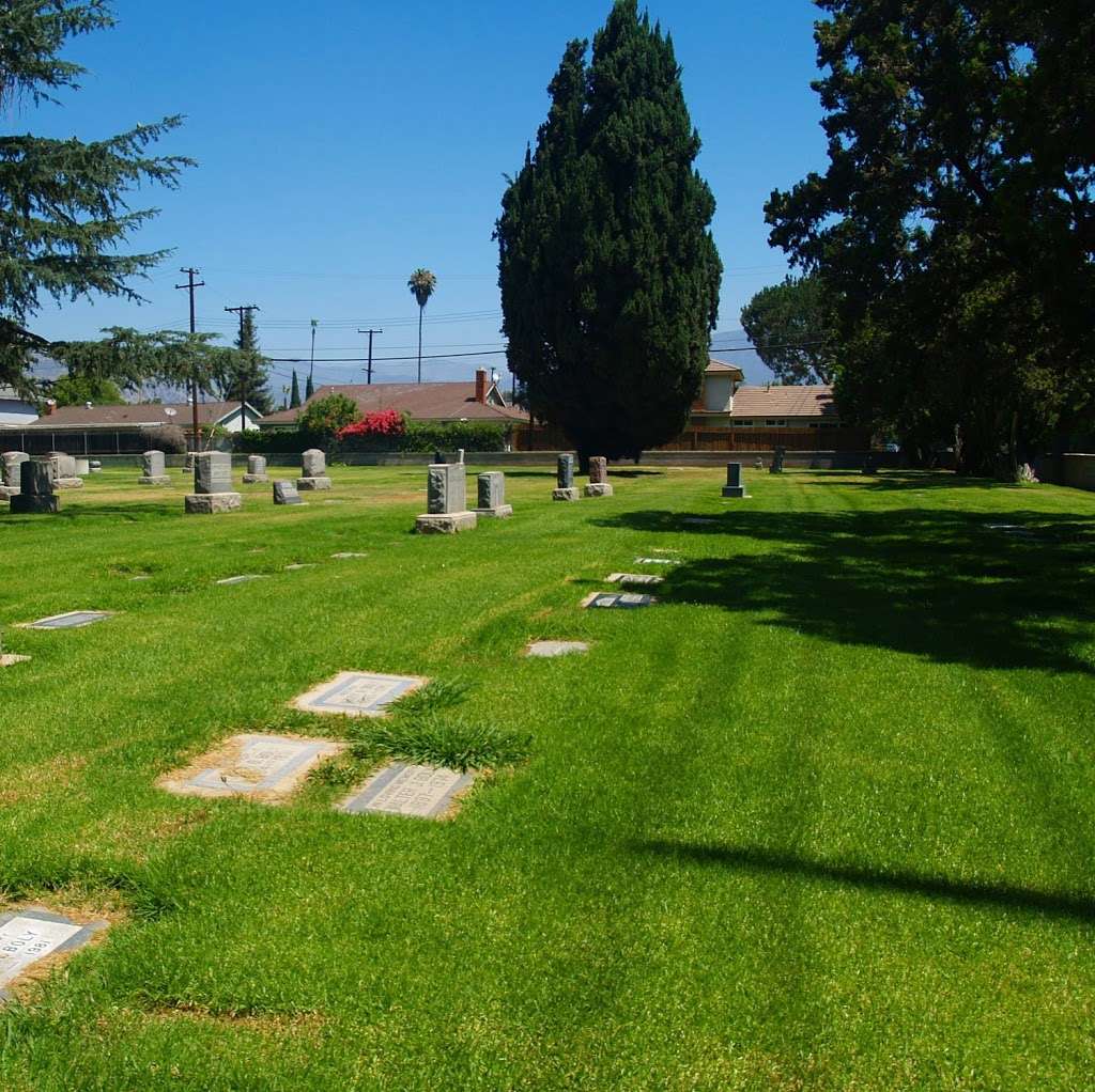 Laverne Cemetery | 3201 B St, La Verne, CA 91750, USA | Phone: (909) 593-1415