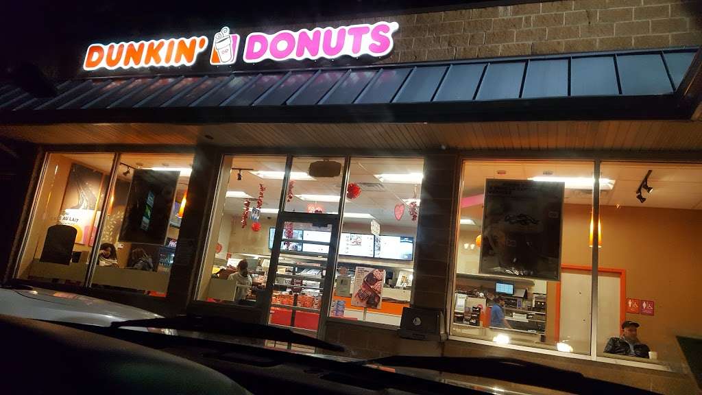 Dunkin Donuts | 675 River St, Paterson, NJ 07524, USA | Phone: (973) 742-2280