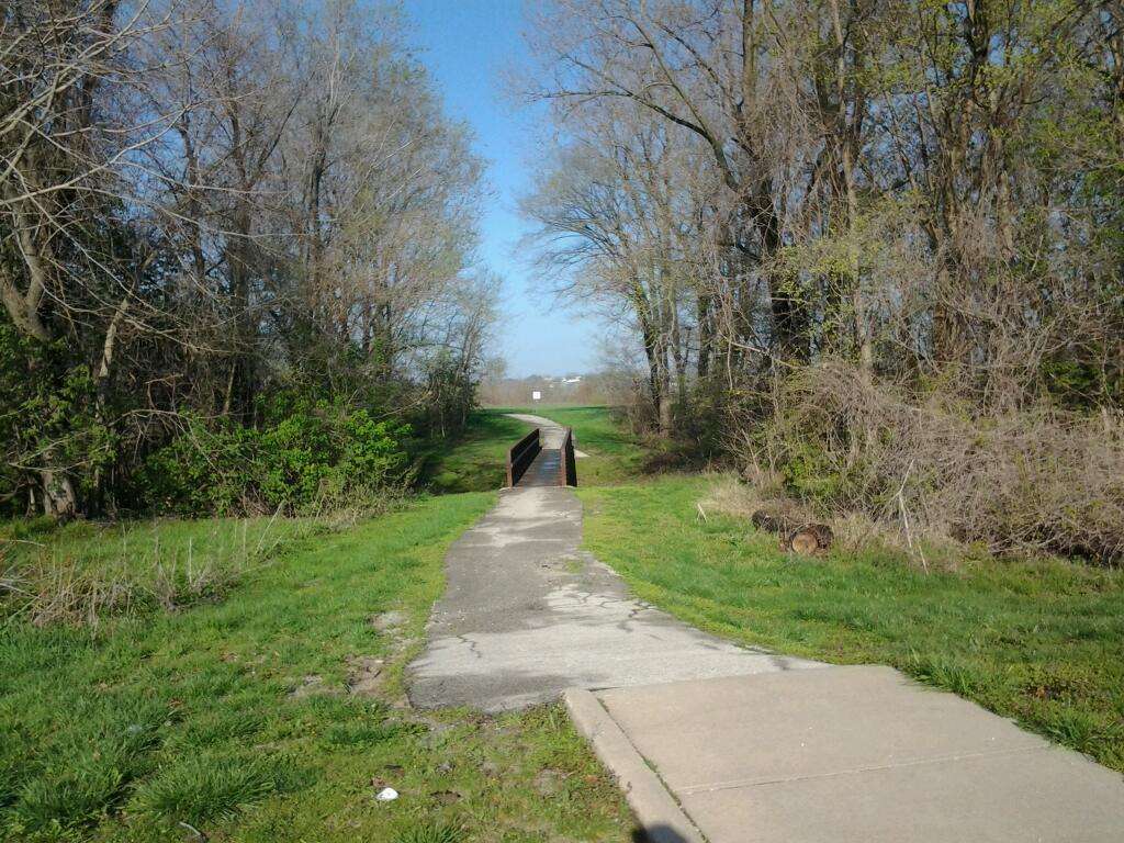 Little Blue Trace Trail Access and Picnic Area | Little Blue Trace Trail, Independence, MO 64056, USA