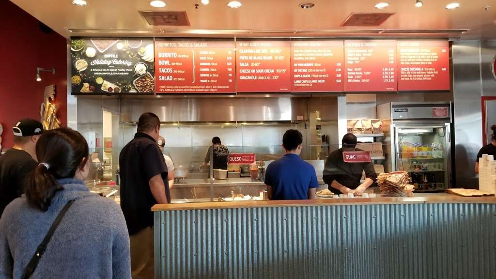 Chipotle Mexican Grill | 246 Great Mall Drive Ste 246 Ste 246, Milpitas, CA 95035, USA | Phone: (408) 935-9254