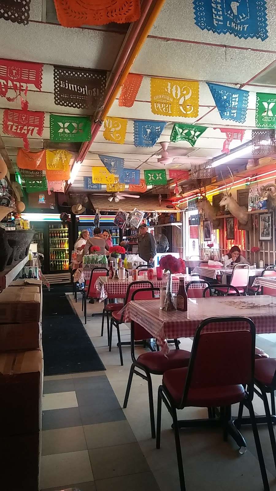 Taqueria Laredo | 115 Cavalcade St, Houston, TX 77009, USA | Phone: (713) 213-9087