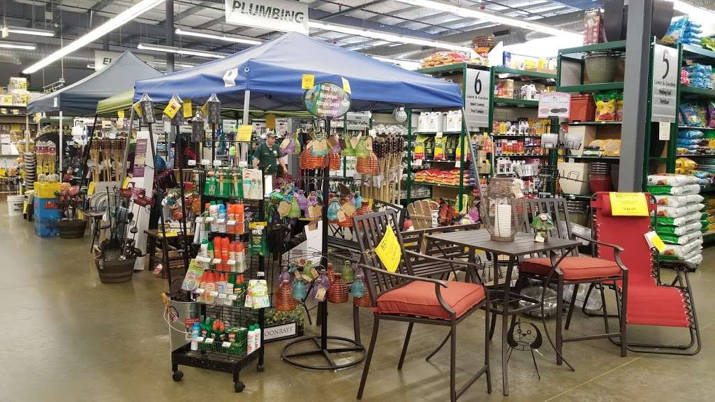 Sparr Building & Farm Supply | 6000 Signature Rd, Wildwood, FL 34785, USA | Phone: (352) 330-1718