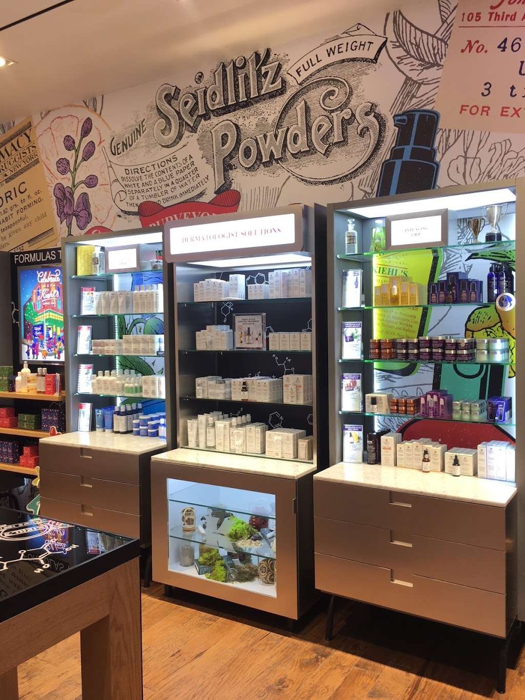 Kiehls Since 1851 - Dulles Airport | 1 Saarinen Cir, Dulles, VA 20166 | Phone: (703) 572-3255