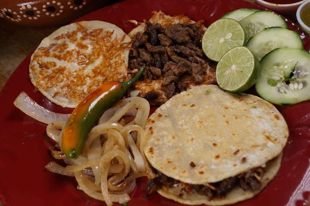 Tacos El Caporal | 2875 Ventura Blvd, Oxnard, CA 93036 | Phone: (805) 822-7664