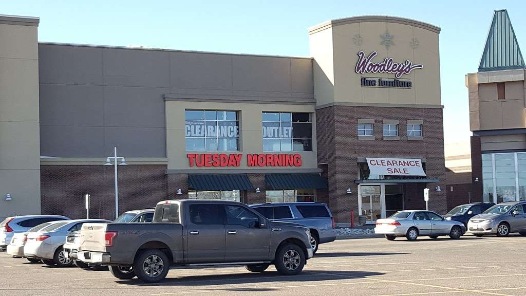 Woodleys Fine Furniture - Northglenn | 10610 Melody Dr, Northglenn, CO 80234 | Phone: (303) 428-8412