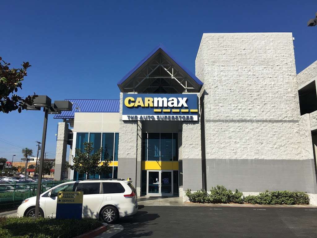 CarMax in 18020 Hawthorne Blvd, Torrance, CA 90504, USA