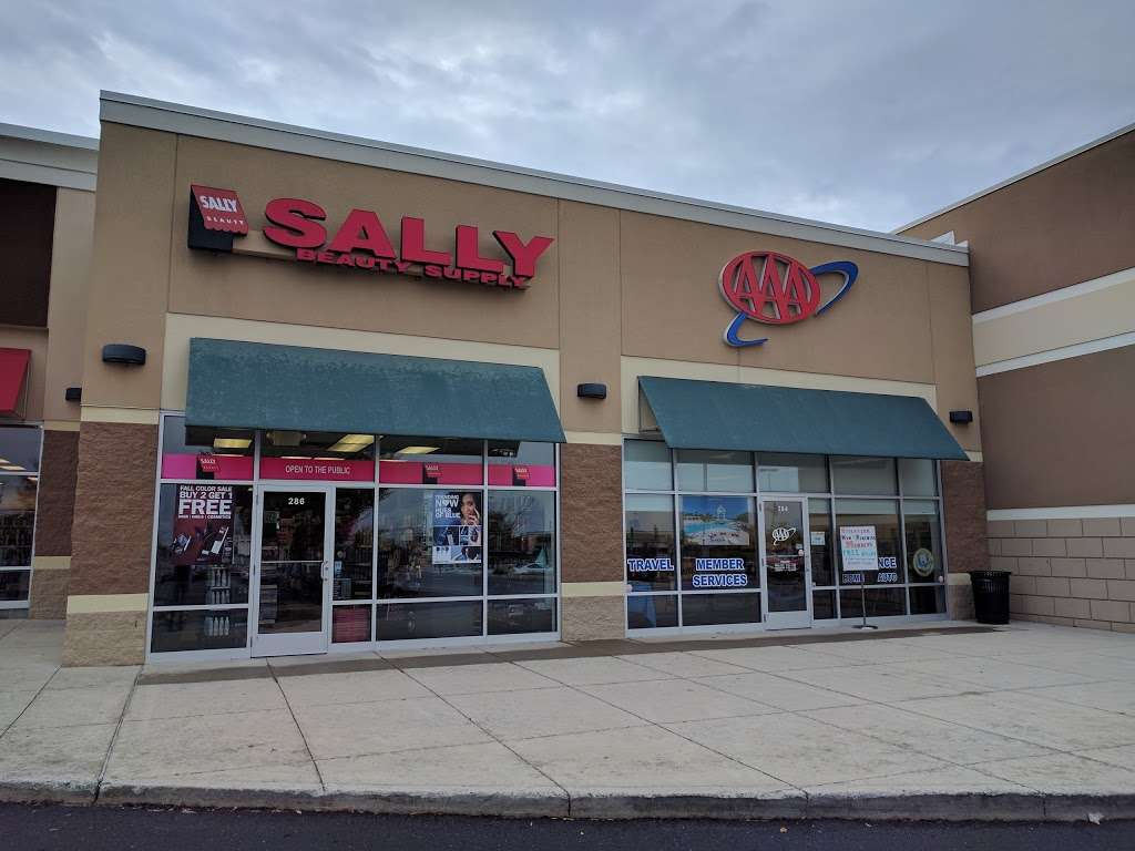 AAA East Central | 284 Retail Commons Pkwy, Martinsburg, WV 25403, USA | Phone: (304) 263-4619