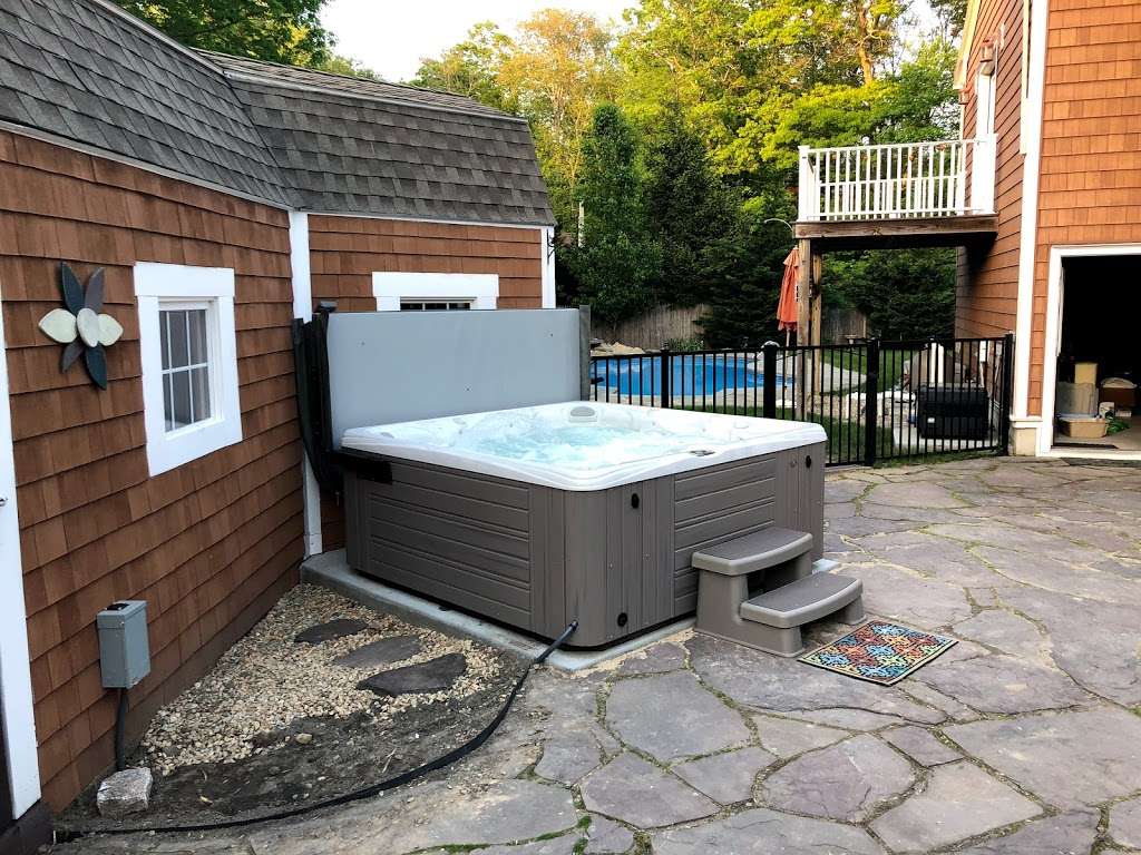 Apollo Pools and Spas | 8 Harding St, Lakeville, MA 02347, USA | Phone: (508) 923-7381