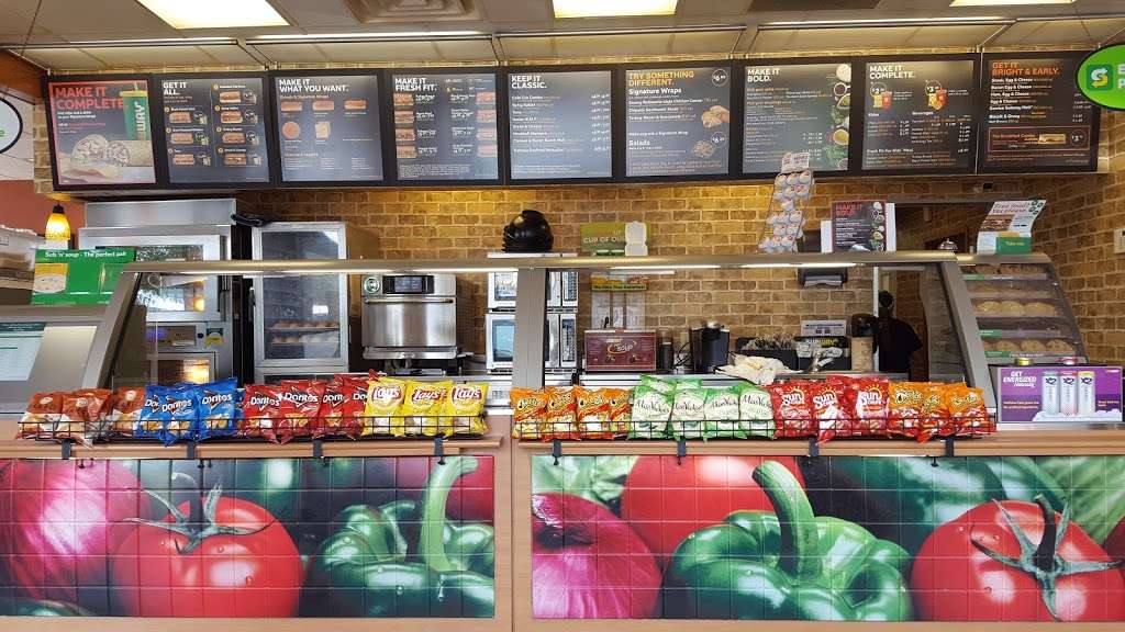 Subway Restaurants | 3600 N Hobart Rd, Hobart, IN 46342, USA | Phone: (219) 962-1149