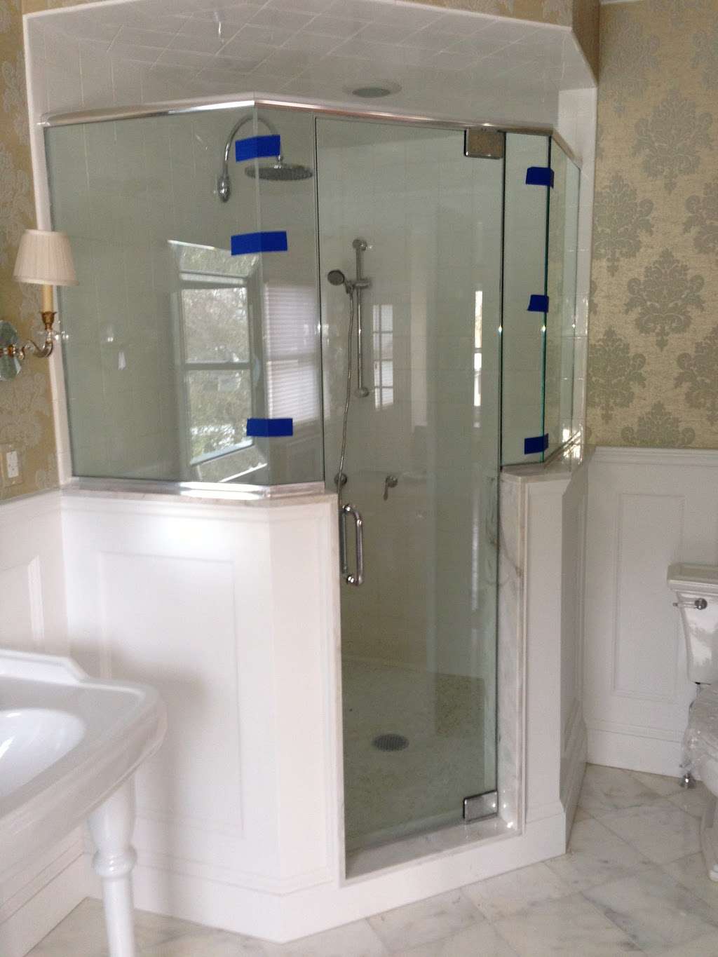 Able Glass & Mirror Co , Inc. | 79 Bloomfield Ave, Caldwell, NJ 07006, USA | Phone: (973) 228-7600