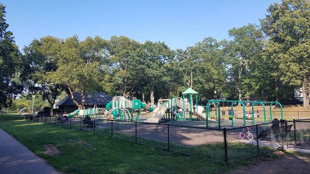 Watsessing Park | Bloomfield Ave & Conger St, Bloomfield, NJ 07003, USA | Phone: (973) 268-3500