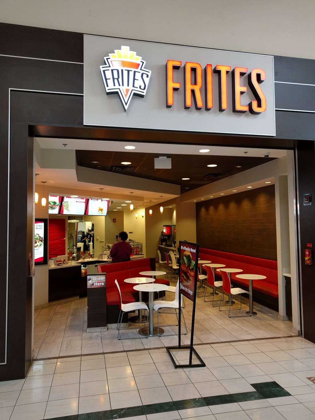 Frites | 823 Lehigh Valley Mall, Whitehall, PA 18052 | Phone: (610) 443-3040