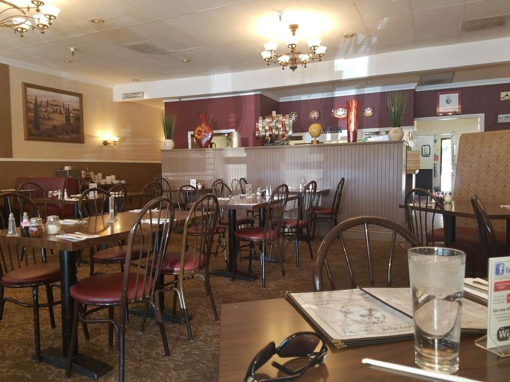 Emperor Nortons Italian Restaurant & Pizzeria | 7058 Santa Teresa Blvd, San Jose, CA 95139, USA | Phone: (408) 226-4424