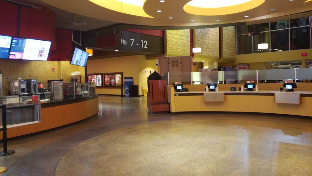 AMC Randhurst 12 | 200 Randhurst Village Dr, Mt Prospect, IL 60056, USA | Phone: (847) 590-1766