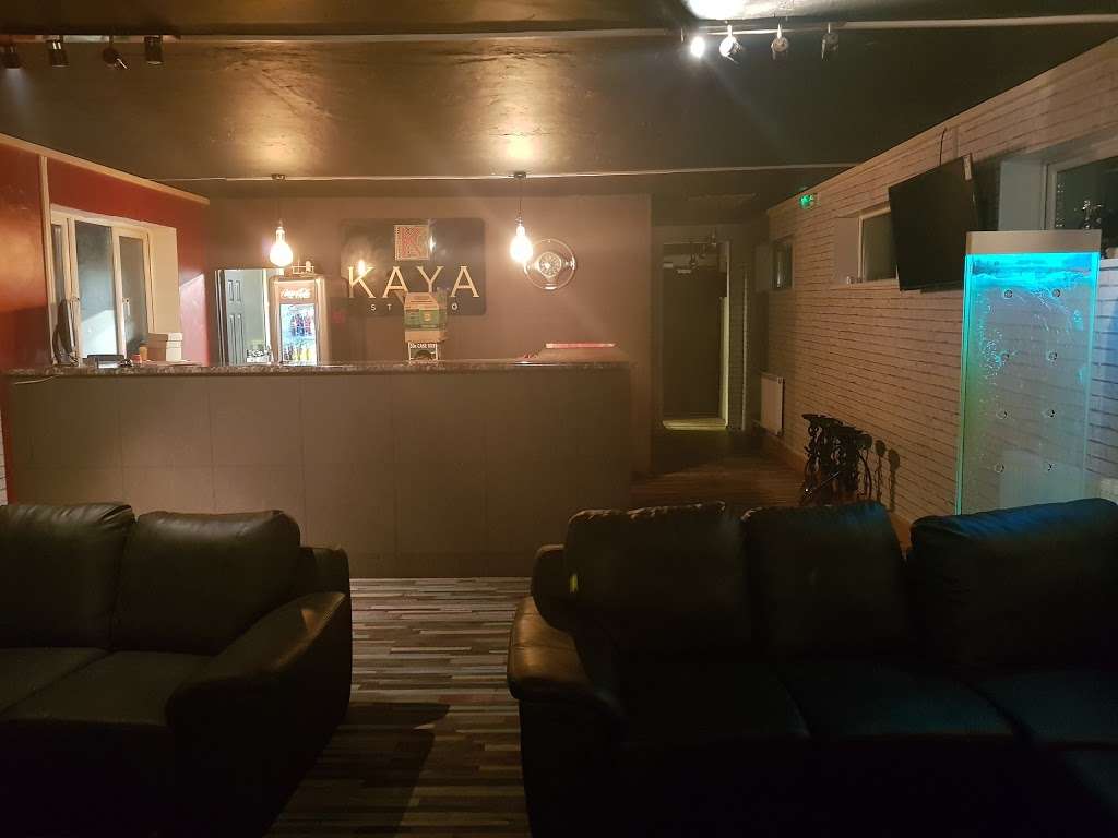 Kaya Studio Lounge | 13a River Rd, Barking IG11 0HE, UK | Phone: 07960 504688
