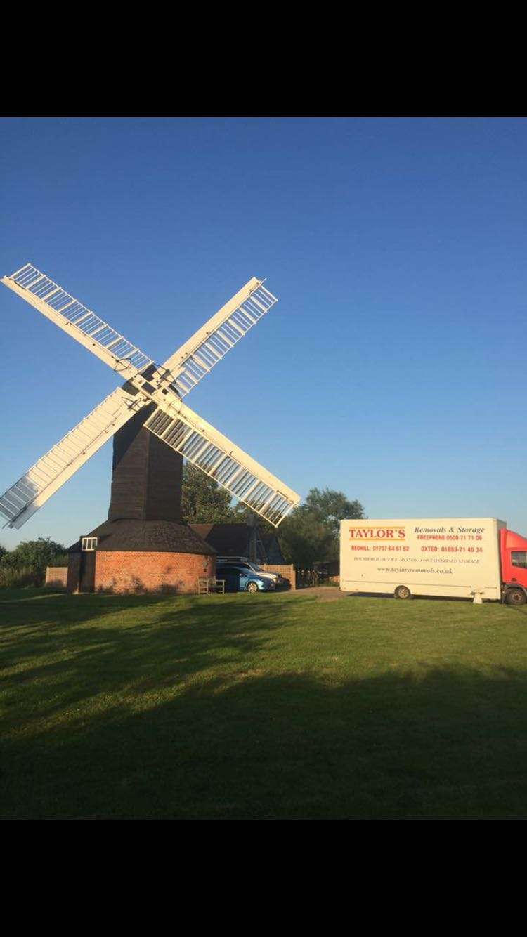 Taylors Removals & Storage | 21 High St, Merstham, Redhill RH1 3EA, UK | Phone: 01737 646162