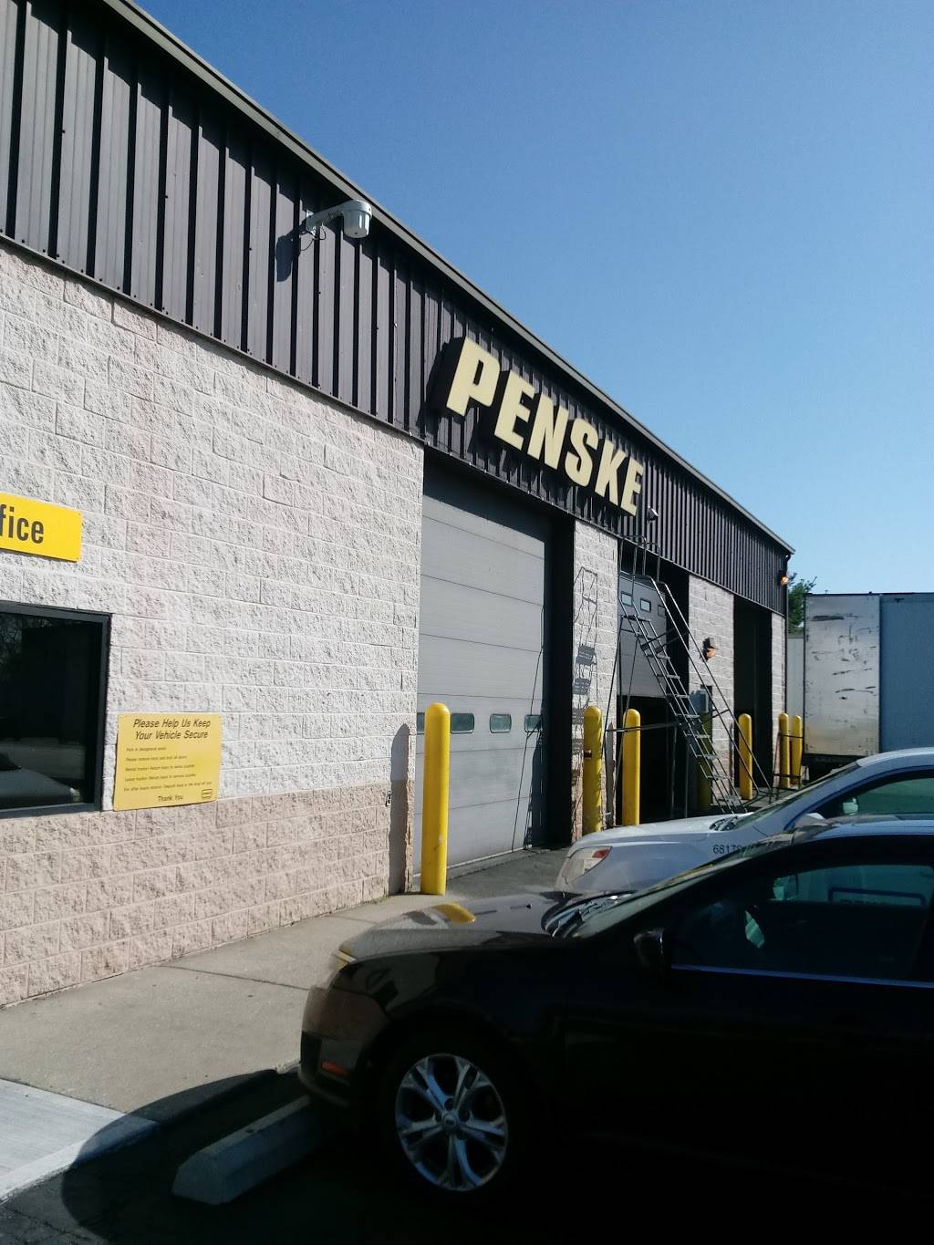 Penske Truck Rental | 4700 Georgetown Rd, Lexington, KY 40511, USA | Phone: (859) 255-2280