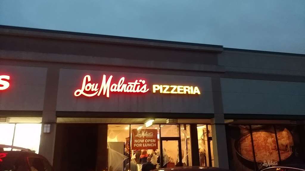 Lou Malnatis Pizzeria - Park Ridge | 650 N Northwest Hwy, Park Ridge, IL 60068 | Phone: (847) 292-2277
