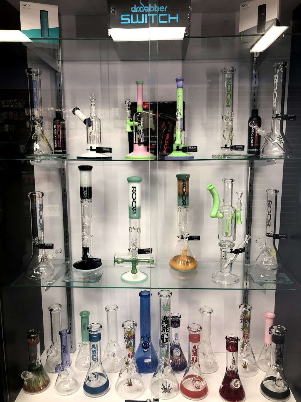 The Smoke Shop | 525 Beckett Rd Suite 3, Logan Township, NJ 08085 | Phone: (856) 832-4616