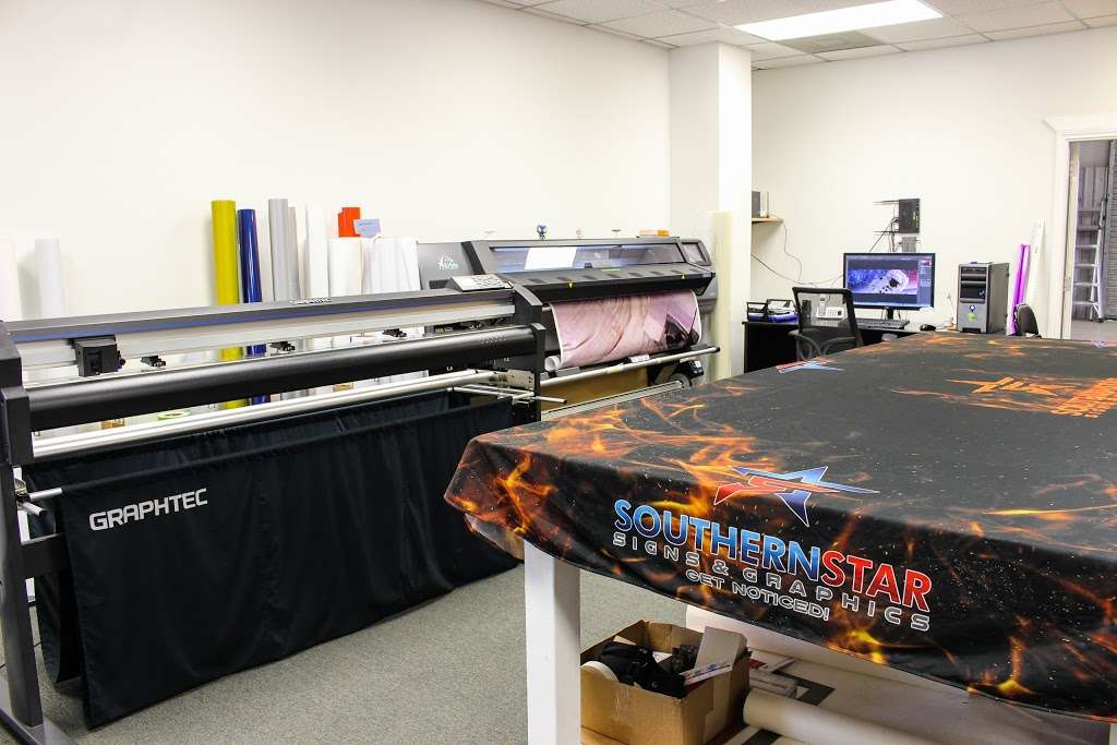 Southern Star Signs & Graphics | 22285 Ford Rd #100, Porter, TX 77365, USA | Phone: (281) 354-0077