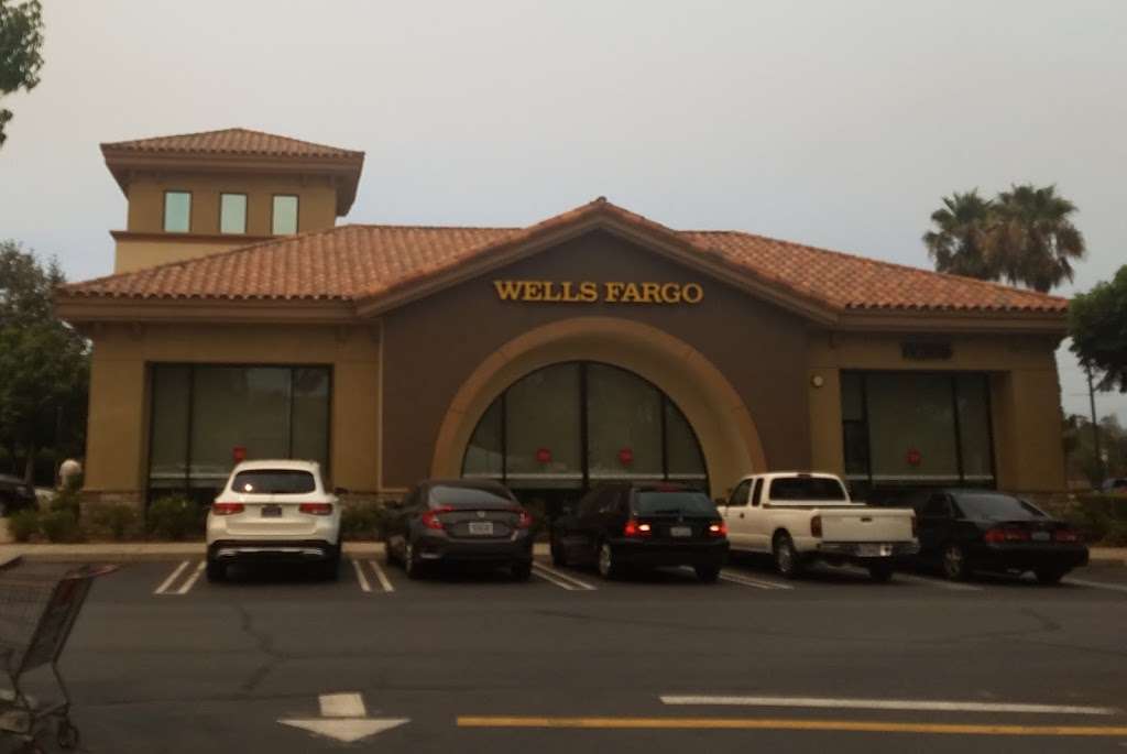 Wells Fargo Bank | 11205 Sierra Ave, Fontana, CA 92337, USA | Phone: (909) 429-3740