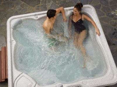 Chesapeake Spas, Inc. - Hot Tubs | 2806 Solomons Island Rd # A, Edgewater, MD 21037, USA | Phone: (410) 798-5674